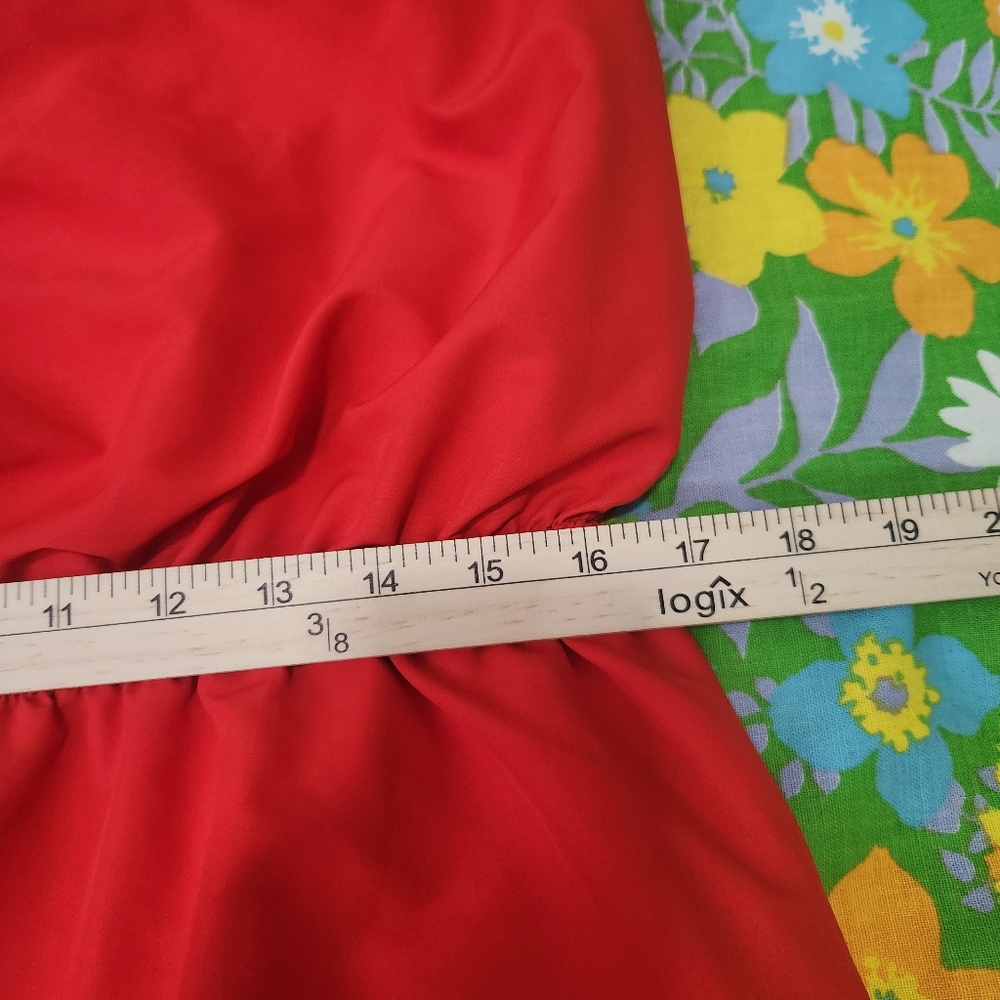 Buddy Basic Red Ruffle Dress - Picture 6 of 7